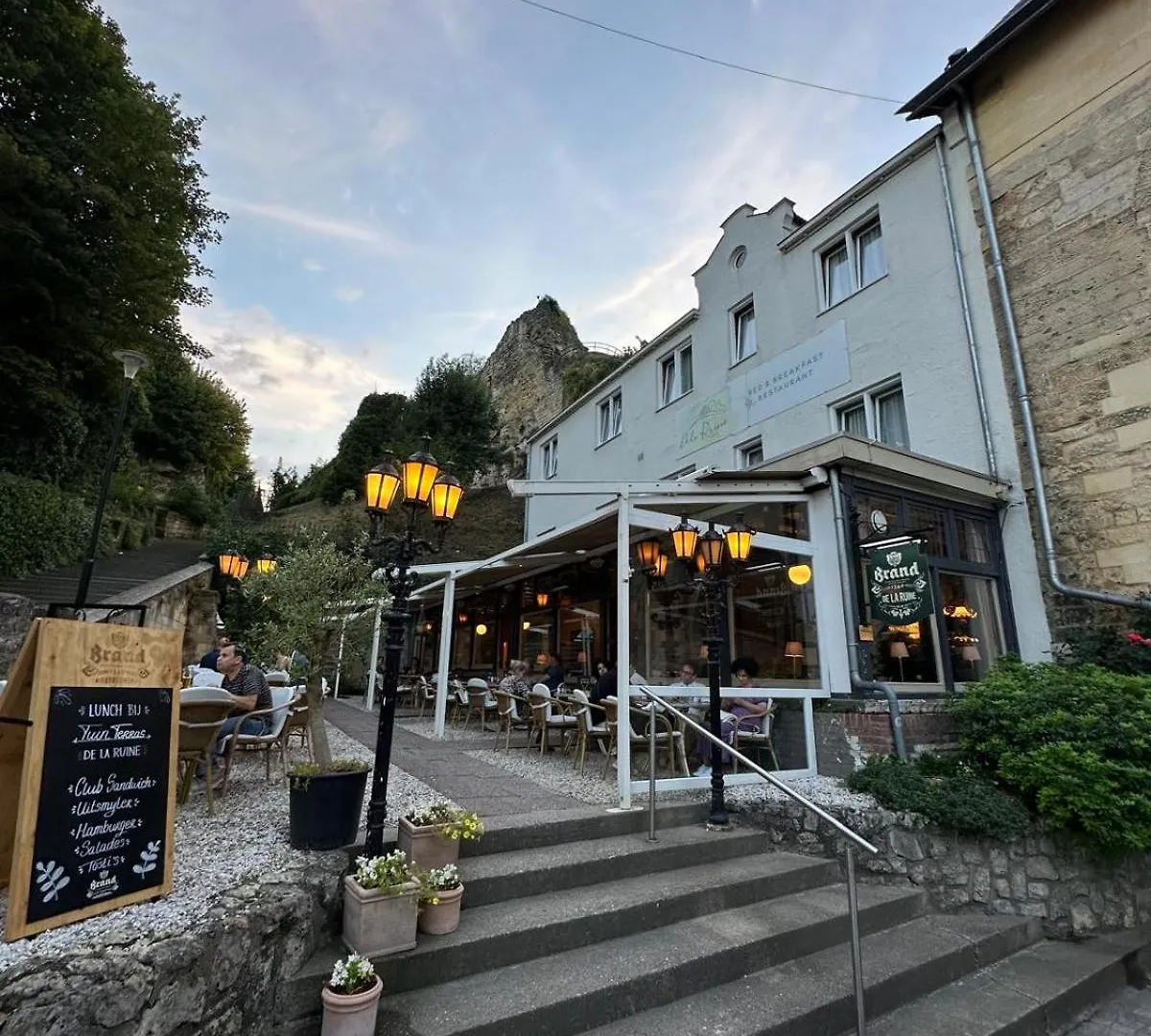 Boutique Hotel De La Ruine Valkenburg aan de Geul Hollanda